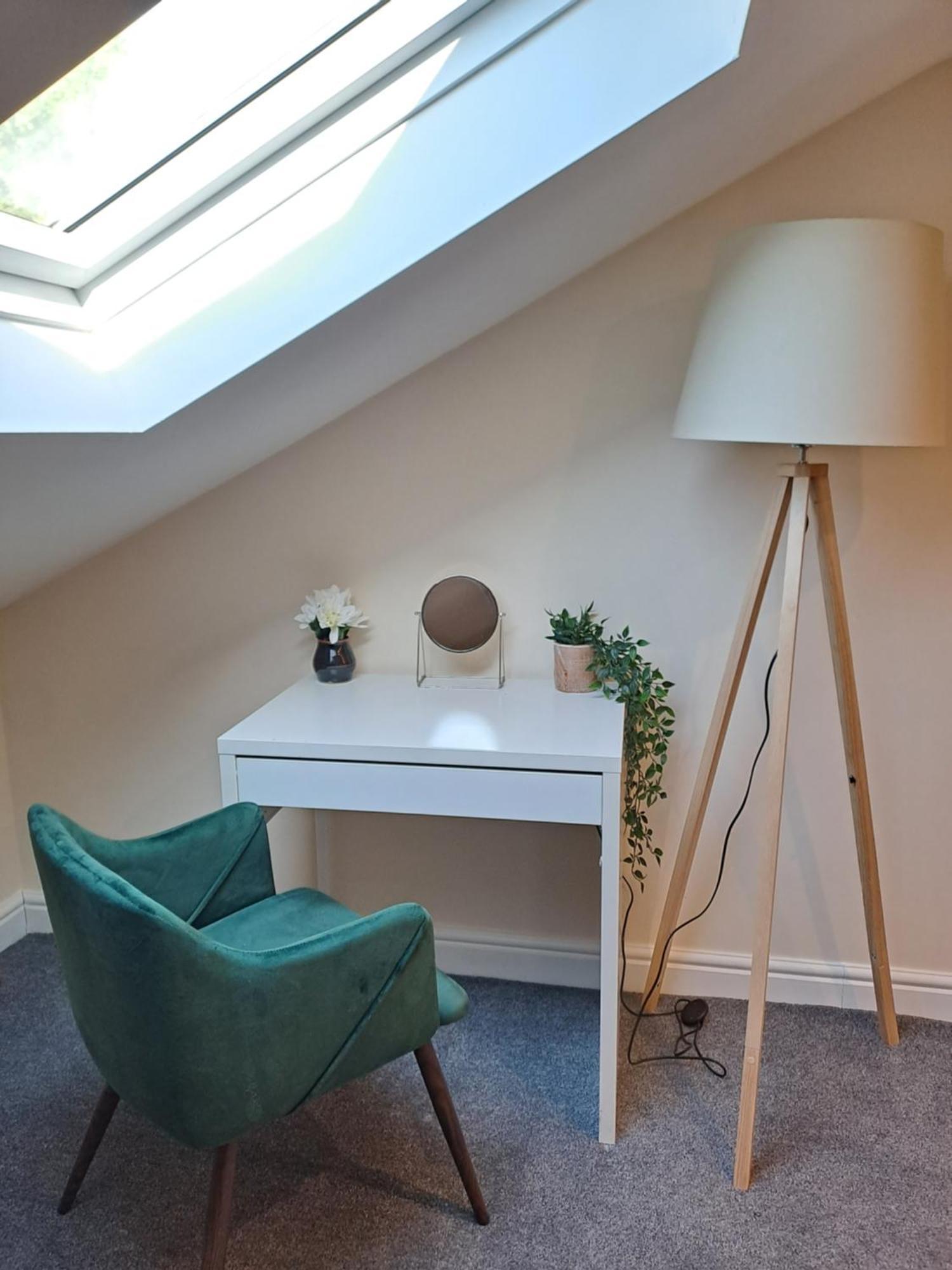 런던 Modern Cosy Corner Flat 3 Bed And Loft Sleep 7 People 아파트 외부 사진